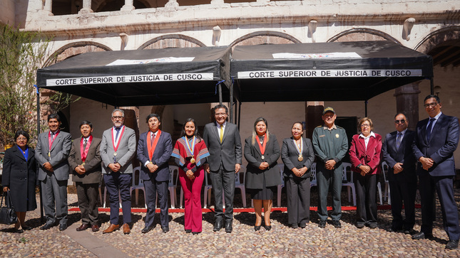 Presidenta de la Corte de Cusco recibió las llaves del local dode funcionará la flamante Unidad de Flagrancia