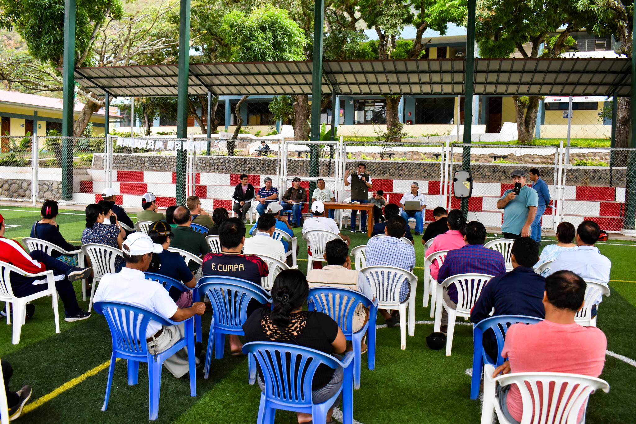 Pintobamba avanza con el proyecto de agua potable en marcha