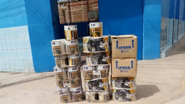 Juveco recibe materiales de señalización