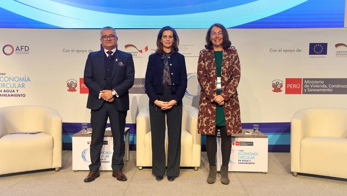 ¡Por un uso responsable del agua! Ministra de Vivienda firma Hoja de Ruta hacia una Economía Circular en agua y saneamiento al 2030