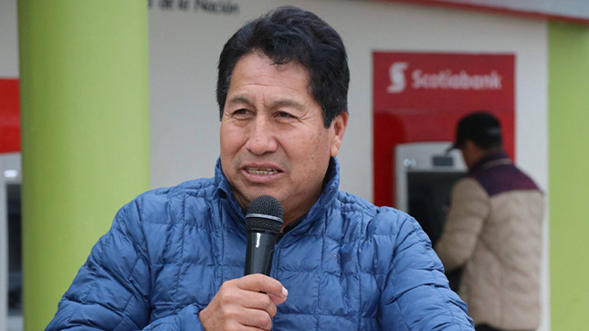 Pasacalle de sensibilización contra la violencia de genero a la mujer e integrantes del grupo familiar en la provincia de Huarmey.