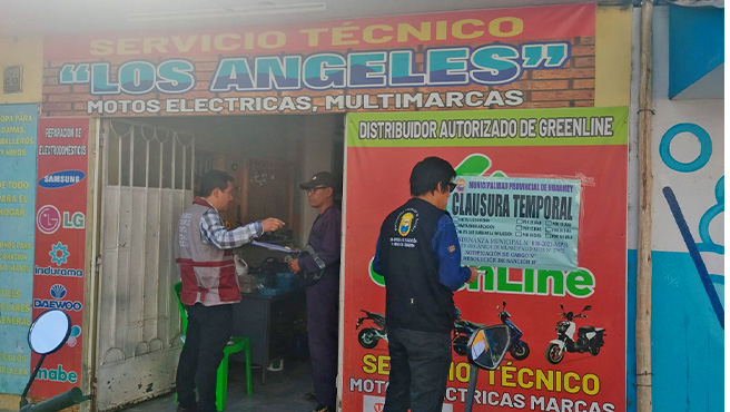 Municipalidad realiza clausura temporal de establecimiento por falta de licencia de funcionamiento.