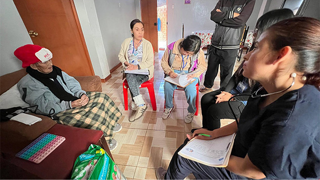 El CIAM continua con las visitas domiciliarias a los adultos en Huarmey. 