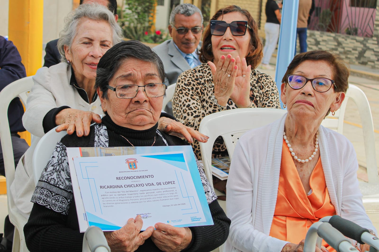 reconocimiento a maestra 3