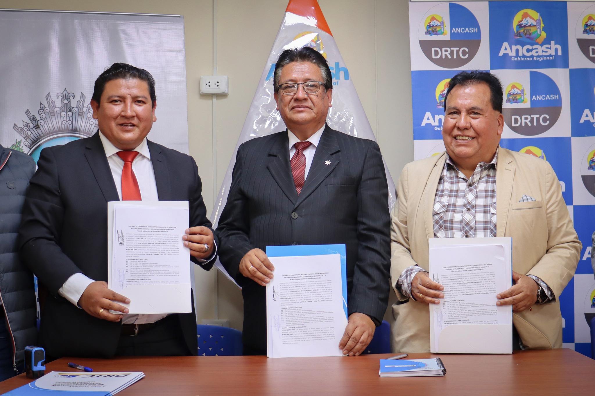 Firma de convenio para impulsar atractivos turísticos en nuestra región
