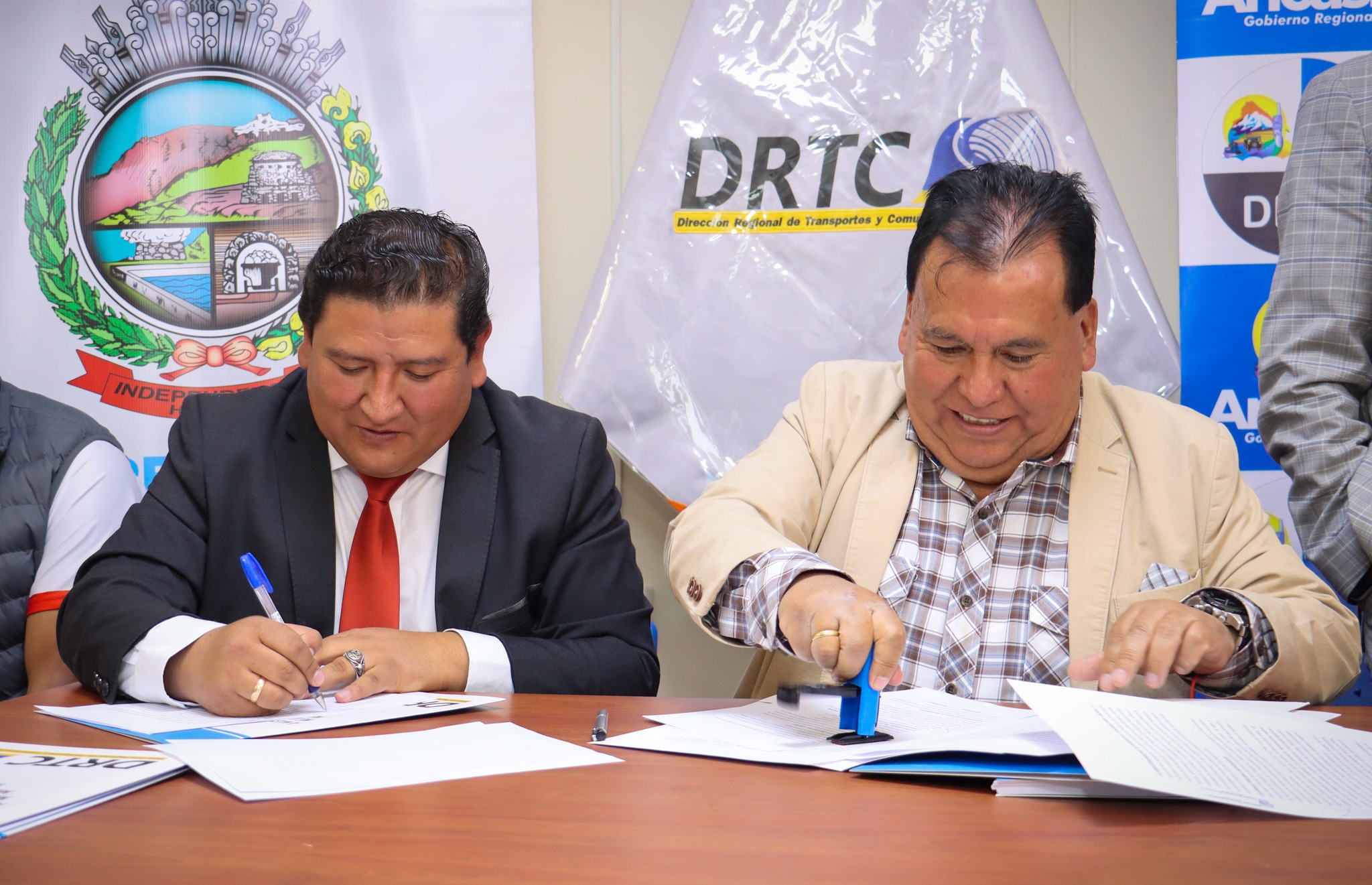 Firma de convenio para impulsar atractivos turísticos en nuestra región