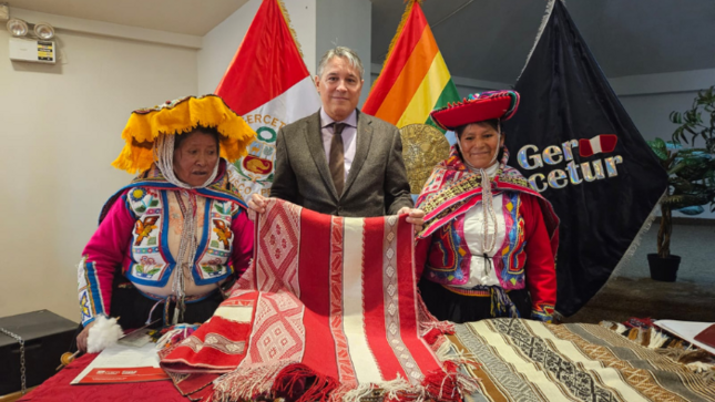 Embajada del Perú en Kuwait, Cancillería Cusco y Gercetur promueven exposición de técnicas de tejido ancestrales 