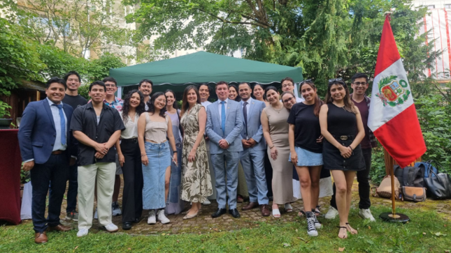 Consulado del Perú en Múnich promueve el intercambio de experiencias entre estudiantes universitarios peruanos en Baviera