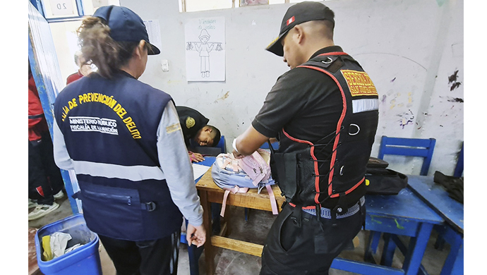 Ayacucho: Fiscalía de Prevención del Delito halla marihuana durante operativo en colegio de San Juan Bautista