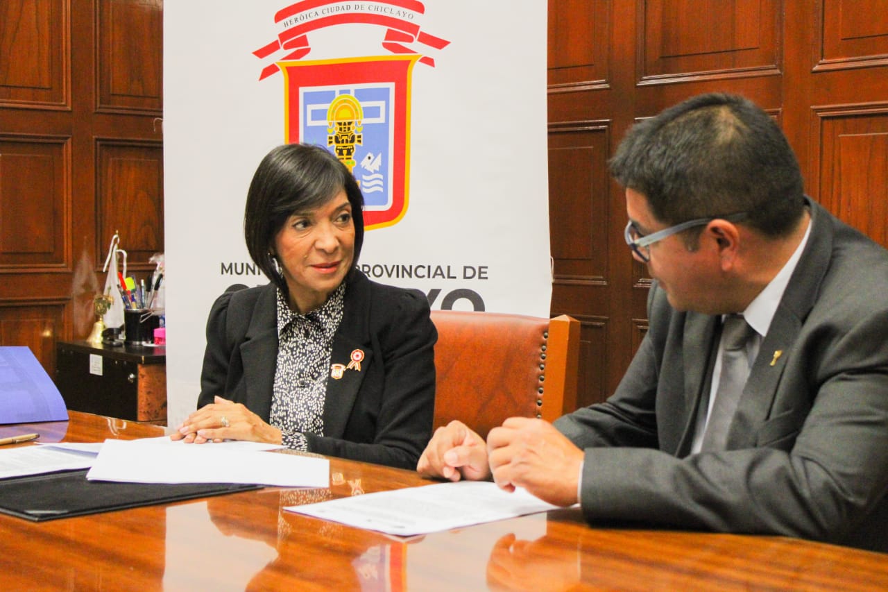 FIRMA CONVENIO CON INPE
