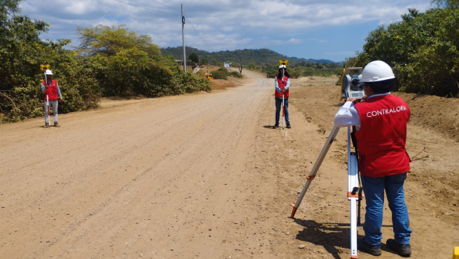 La Contraloría General detectó que funcionarios del Gobierno Regional de Tumbes no aplicaron la penalidad por mora ante un retraso injustificado de ejecución de trabajos en la obra de rehabilitación de la carretera Rica Playa-La Bocana, en los distritos de San Jacinto y Casitas, al momento de la recepción y liquidación del proyecto. Este hecho ocasionó un perjuicio económico ascendente a S/ 1 174 598.