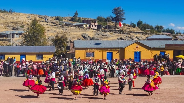 Municipalidad Provincial de Puno se suma a las celebraciones por el Día del Campesino peruano