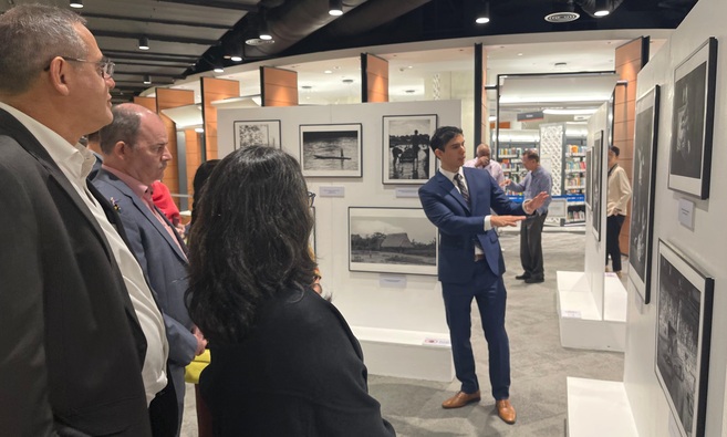 Exposicíón "Shipibo-Konibo: Retratos de mi sangre" se presenta en Singapur