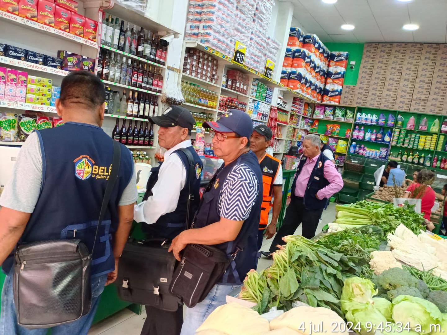 Operativo inopinado en los establecimientos del distrito para verificar el cumplimiento de las normativas