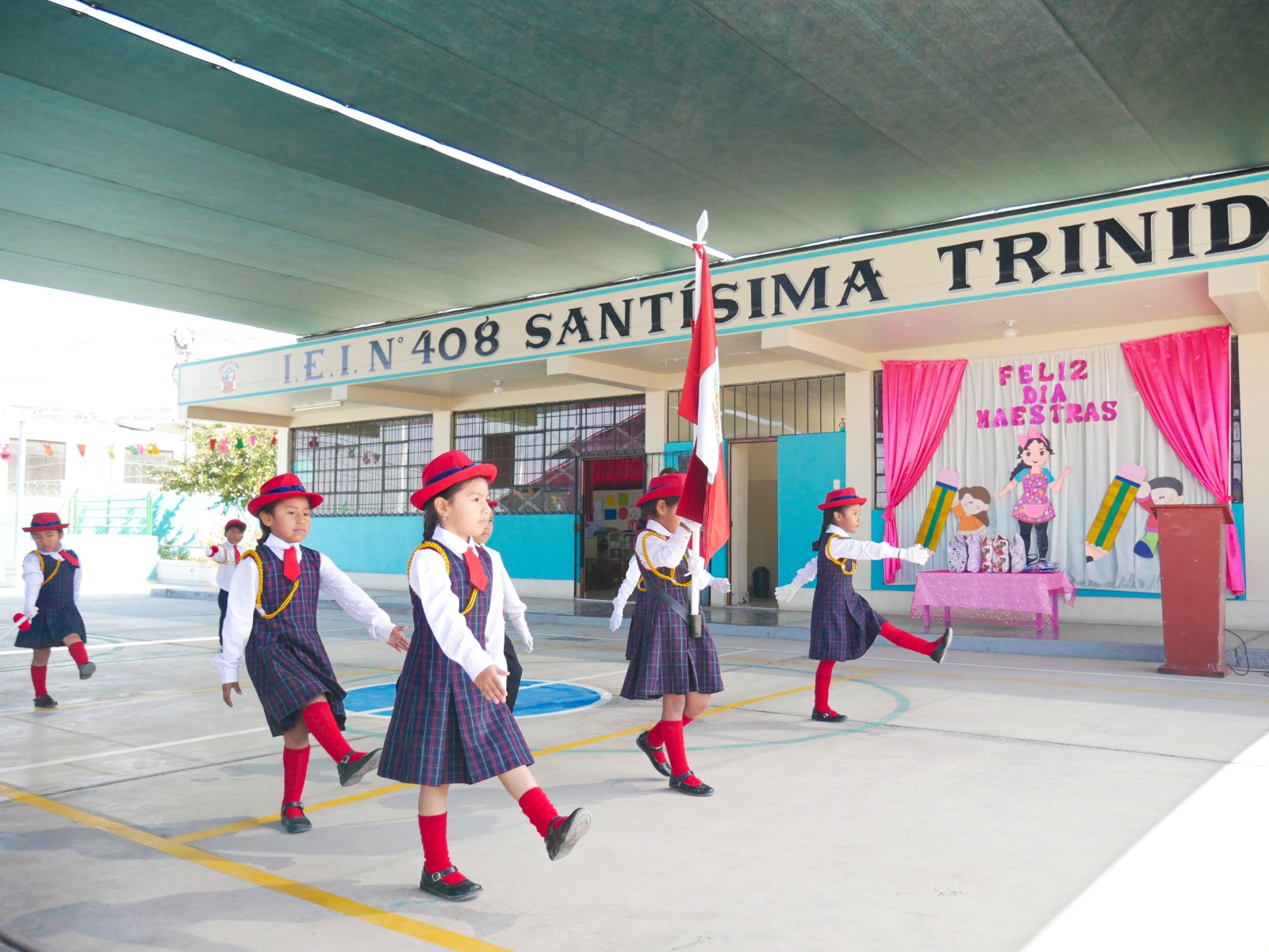 Hoy entregamos aulas renovadas en I.E.I. Santísima Trinidad en Ciudad Nueva