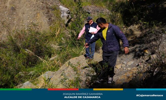 ✅La Municipalidad Provincial de Cajamarca, a través de la subgerencia de Saneamiento Básico y el Área Técnica Municipal, realizó un diagnóstico del sistema de agua potable en la JASS Loritopampa, ubicada en el Centro Poblado de Chinchimarca.
✅Esta inspección abarcó desde el punto de captación de agua hasta el reservorio principal. El sistema de la JASS Loritopampa, operativo desde 2016, abastece a 38 familias. El diagnóstico permitió evaluar su funcionamiento y detectar áreas de mejora para asegurar un suministro de agua de calidad.
📌Seguiremos trabajando para atender las necesidades de las JASS y garantizar un servicio optimo.