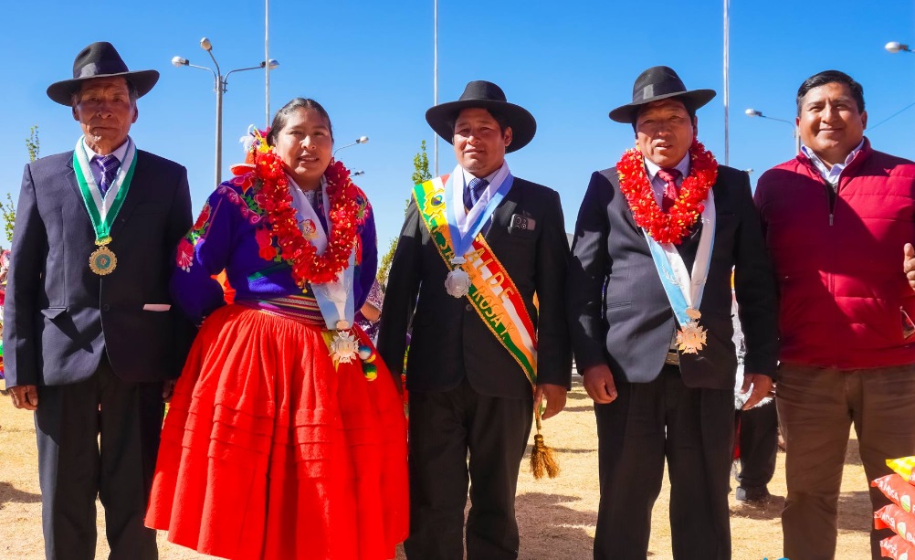 Celebración del XXXV Aniversario de creación política del centro poblado de Santa Rosa de Yanaque en Puno