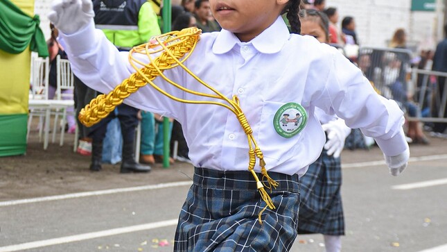 Desfile Cívico Escolar en Honor a Nuestro Santo Patrón San Pedro de Mala - Nivel Inicial y Pronoei