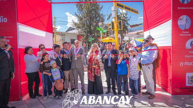  MPA: Autoridades Provinciales Presentes En La Inauguración De La Feria “Corazón De Gente” Un Evento De Conexión BN Abancay. 