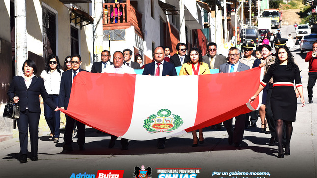 ¡𝗩𝗜𝗩𝗔 𝗡𝗨𝗘𝗦𝗧𝗥𝗔 𝗕𝗔𝗡𝗗𝗘𝗥𝗔 𝗡𝗔𝗖𝗜𝗢𝗡𝗔𝗟! 
ᴅɪ́ᴀ ᴅᴇ ʟᴀ ʙᴀɴᴅᴇʀᴀ ʏ 144° ᴀɴɪᴠᴇʀsᴀʀɪᴏ ᴅᴇ ʟᴀ ʙᴀᴛᴀʟʟᴀ ᴅᴇ ᴀʀɪᴄᴀ
𝑬𝒍 𝒂𝒍𝒄𝒂𝒍𝒅𝒆 𝒑𝒓𝒐𝒗𝒊𝒏𝒄𝒊𝒂𝒍 𝒅𝒆 𝑺𝒊𝒉𝒖𝒂𝒔, 𝑴𝒈. 𝑫𝒆𝒎𝒆𝒕𝒓𝒊𝒐 𝑩𝒖𝒊𝒛𝒂 𝑷𝒊𝒄𝒐́𝒏 𝒚 𝒔𝒖 𝒄𝒖𝒆𝒓𝒑𝒐 𝒅𝒆 𝒓𝒆𝒈𝒊𝒅𝒐𝒓𝒆𝒔 𝒑𝒂𝒓𝒕𝒊𝒄𝒊𝒑𝒂𝒓𝒐𝒏 𝒅𝒆 𝒍𝒂 𝒄𝒆𝒓𝒆𝒎𝒐𝒏𝒊𝒂 𝒅𝒆 𝒊𝒛𝒂𝒎𝒊𝒆𝒏𝒕𝒐 𝒑𝒐𝒓 𝒆𝒍 𝑫𝒊́𝒂 𝒅𝒆 𝒍𝒂 𝑩𝒂𝒏𝒅𝒆𝒓𝒂.
Cada 7 de junio nuestro Perú celebra su color, su historia, su honor. Rendir la fidelidad a la bicolor significa volver nuestros ojos a la lucha, por lo que hoy llamamos Perú. ¡País de todas las sangres!
Mediante estas capturas, revive con nosotros el desarrollo del Izamiento y el desfile interinstitucional organizado por la Comisaría Sectorial Sihuas - Policía Nacional del Perú.
Además, desde este espacio reconocemos, el gran trabajo del Mg. Rubén Narvaez (en su calidad de maestro de ceremonia), la Banda de Músicos de la Institución Educativa Asteria Castro Pareja, y el préstamo del equipo de sonido de la Institución Educativa 85002 "Andrés Sifuentes Vidal". 