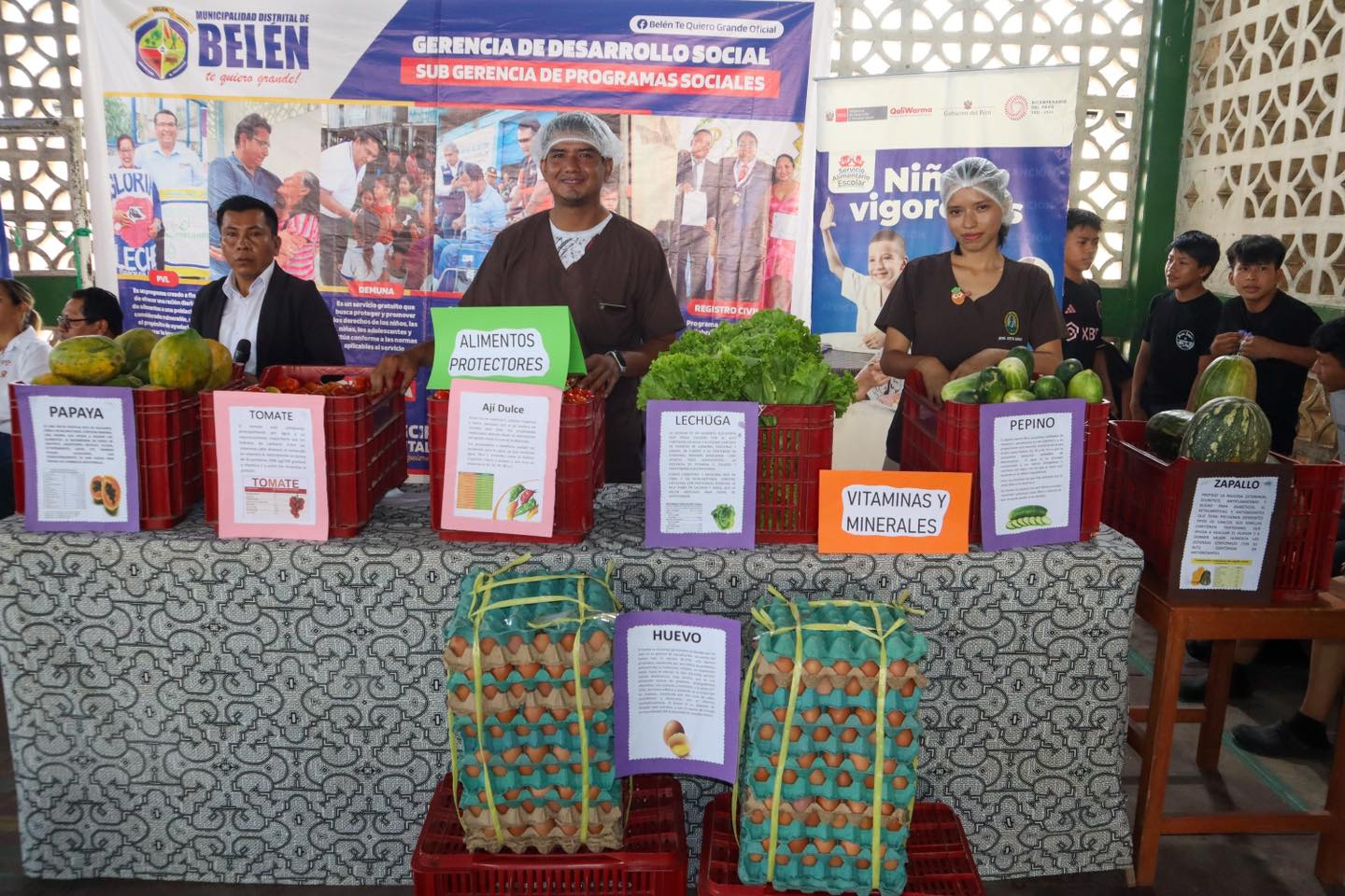Entrega de alimentos frescos a instituciones Educativas de nivel primaria