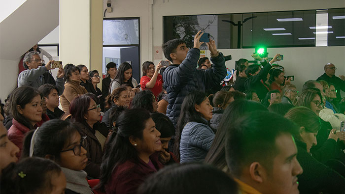 Estudiantes del CENFOTUR deslumbran en Festival de Clausura de Talleres de Habilidades Artísticas 2024-I