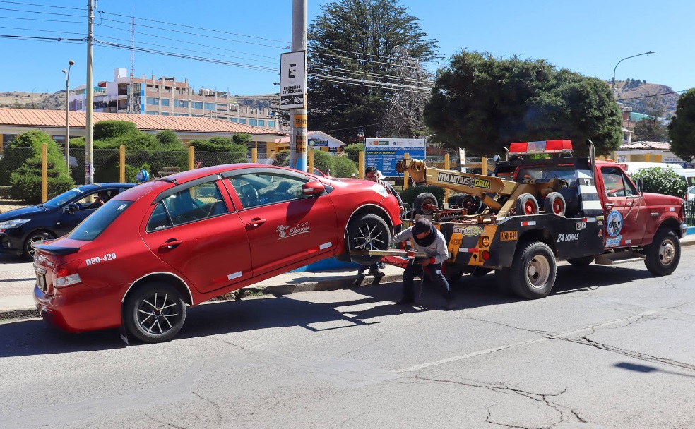 Continúa fiscalización constante a unidades de transporte público de la ciudad de Puno