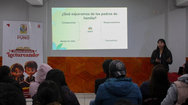 Programa de lectura “Lecturando” inicia con charla informativa a padres de familia