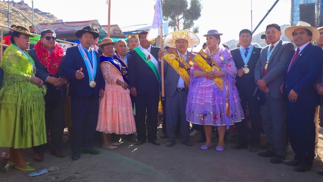 Concejo municipal participa en la festividad de San Pedro y San Pablo - Ichu