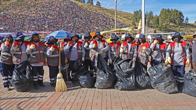 ¡Por una festividad con responsabilidad ambiental! Municipalidad de Puno garantiza el cuidado del ornato de Ichu