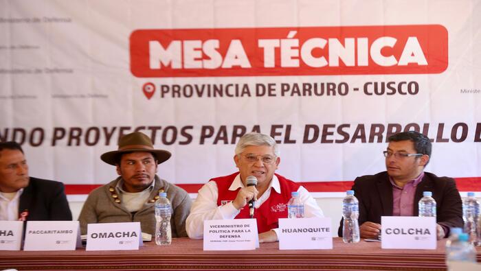 Mindef organiza y lidera Mesa Técnica con los nueve alcaldes distritales de provincia de Paruro