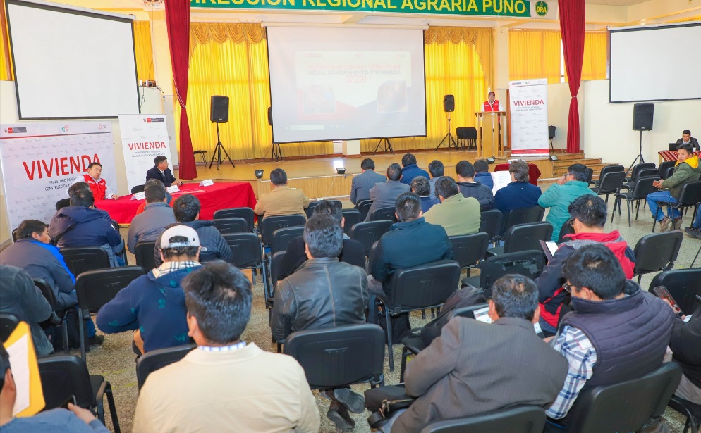 Primer regidor participo en la mesa de asistencia técnica organizada por el Ministerio de Vivienda, Construcción Y Saneamiento
