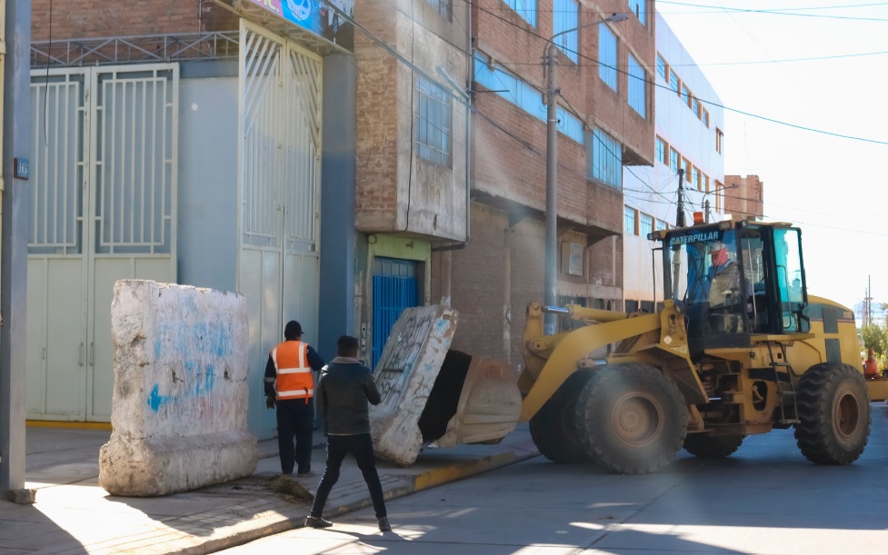La Municipalidad de Puno fue parte de la clausura de 2 terminales interprovinciales
