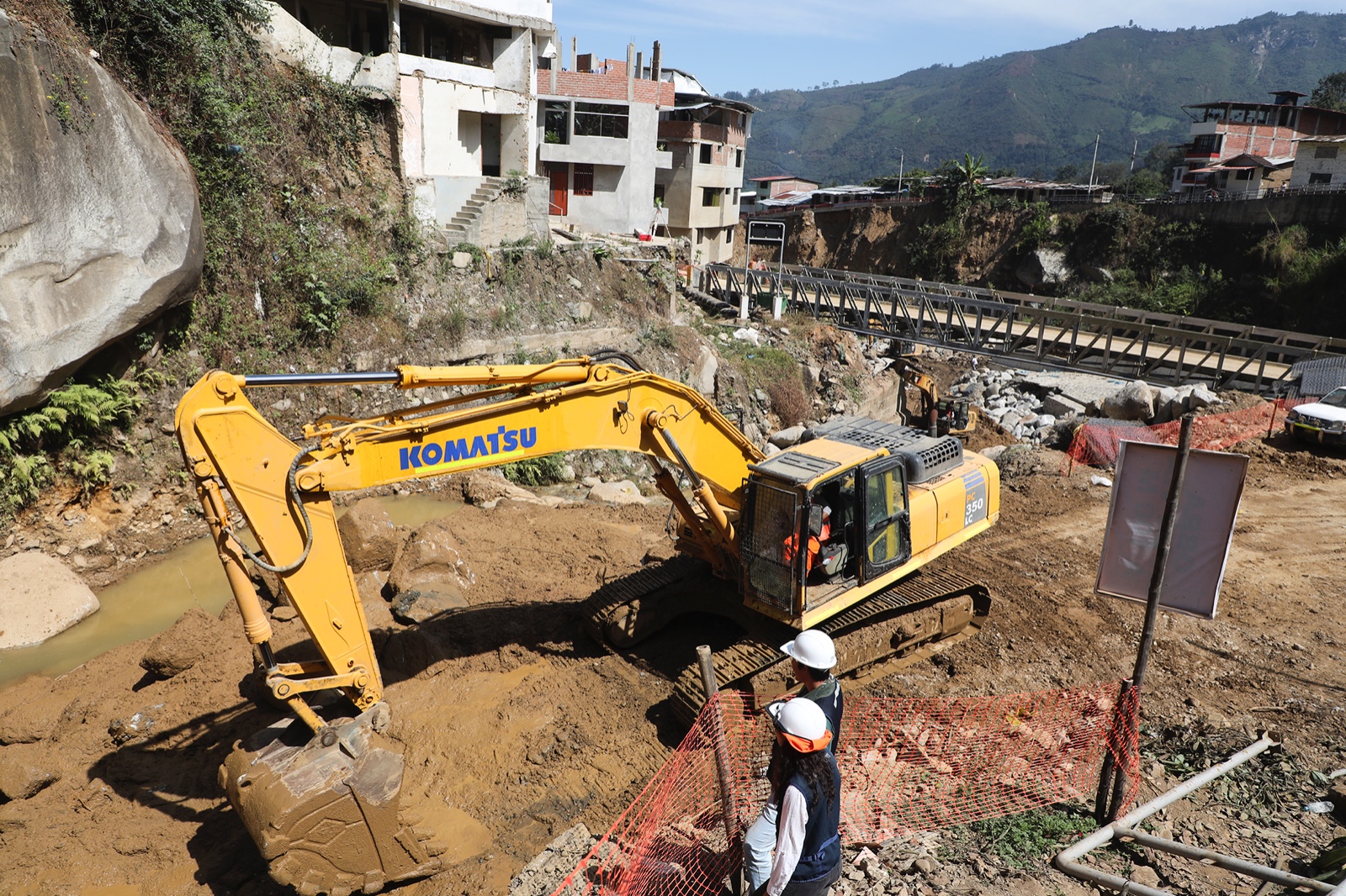 Avanza a toda máquina reparación de defensa ribereña de quebrada Limón que beneficiará a 52 caseríos de Canchaque