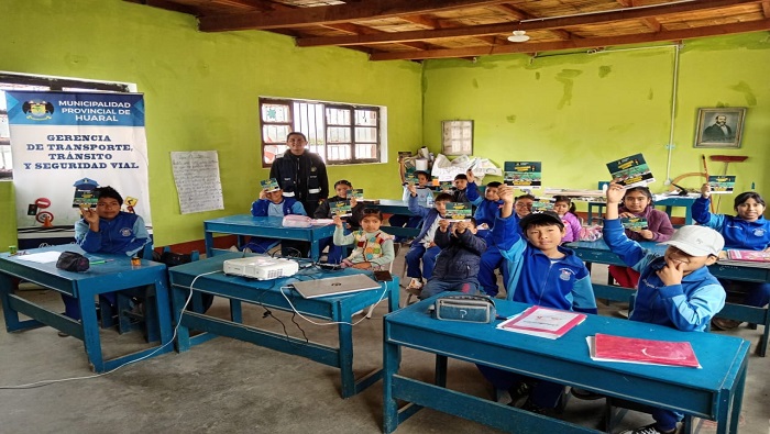 Alumnos de la I.E. Virgen de la Asunción reciben charlas de educación vial