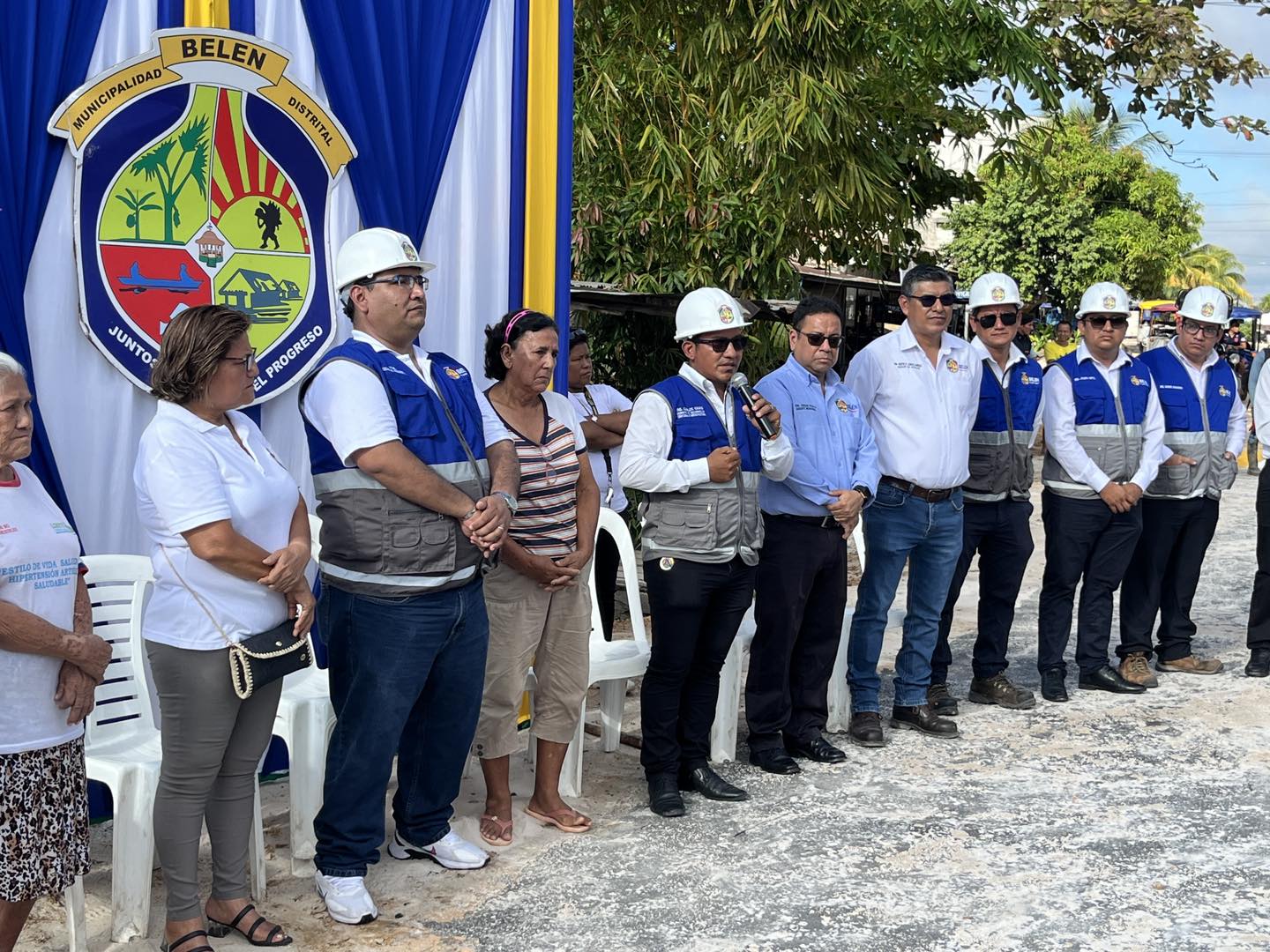 El alcalde César Vidaurre ha habilitado oficialmente la cuadra 10 de la Avenida Participación
