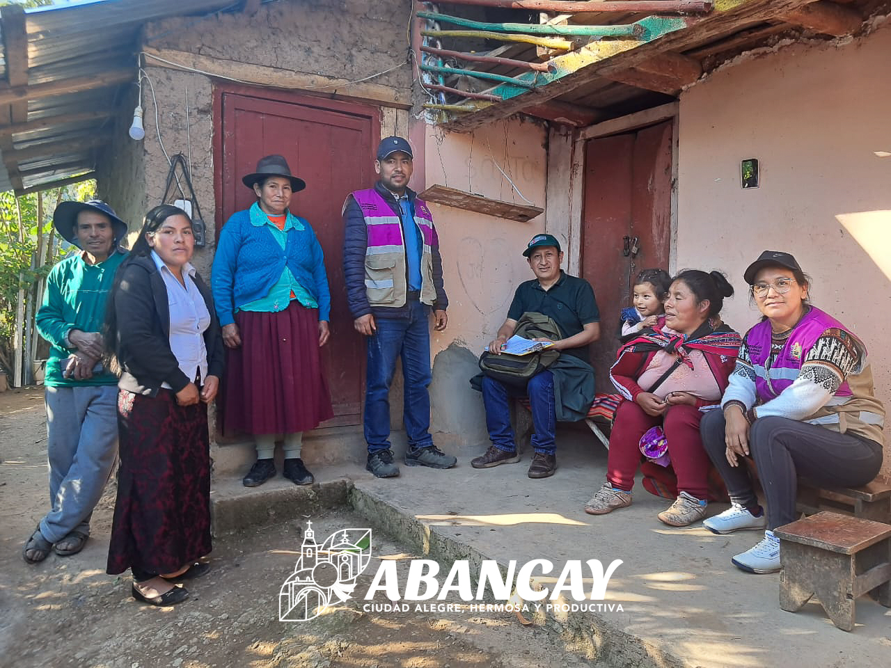 Mujeres Emprendedoras De Huanipaca Reciben Apoyo Clave Para Mejorar Su Competitividad.