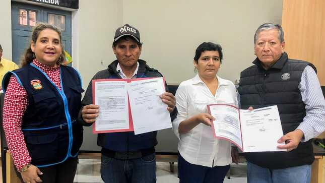 entrega de titulo de propiedad en pátapo 2