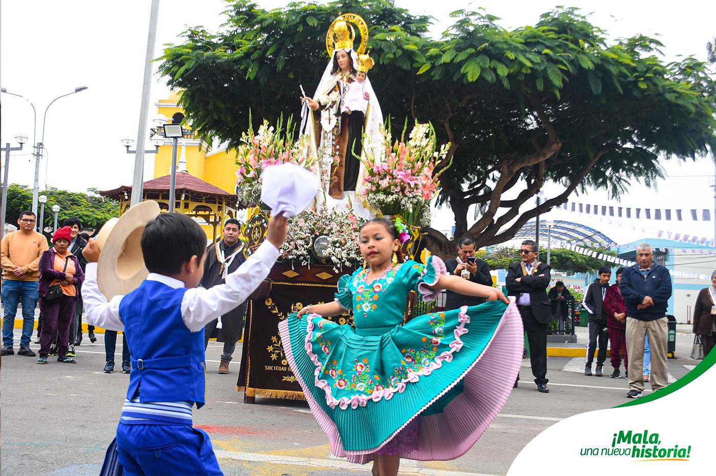 Recibimiento a la Sociedad de la Santísima Virgen del Carmen de Mala