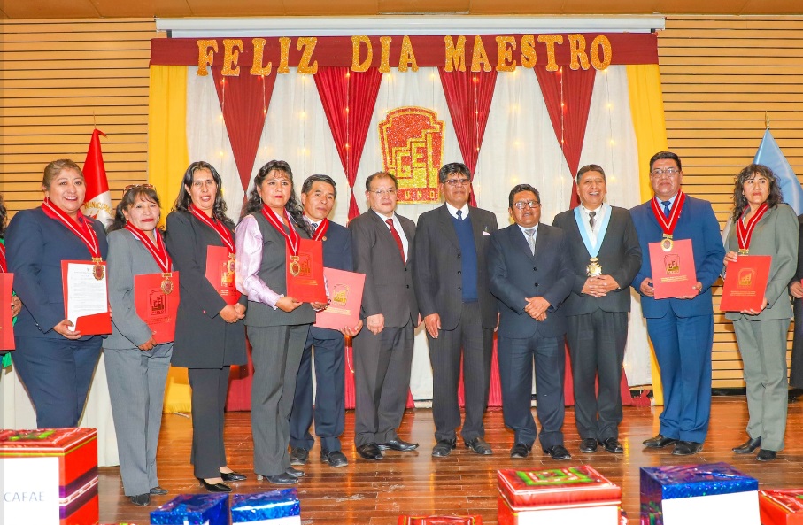 Conmemorando el “Día del maestro” Municipalidad de Puno felicita a la unidad de Gestión Educativa Local de Puno
