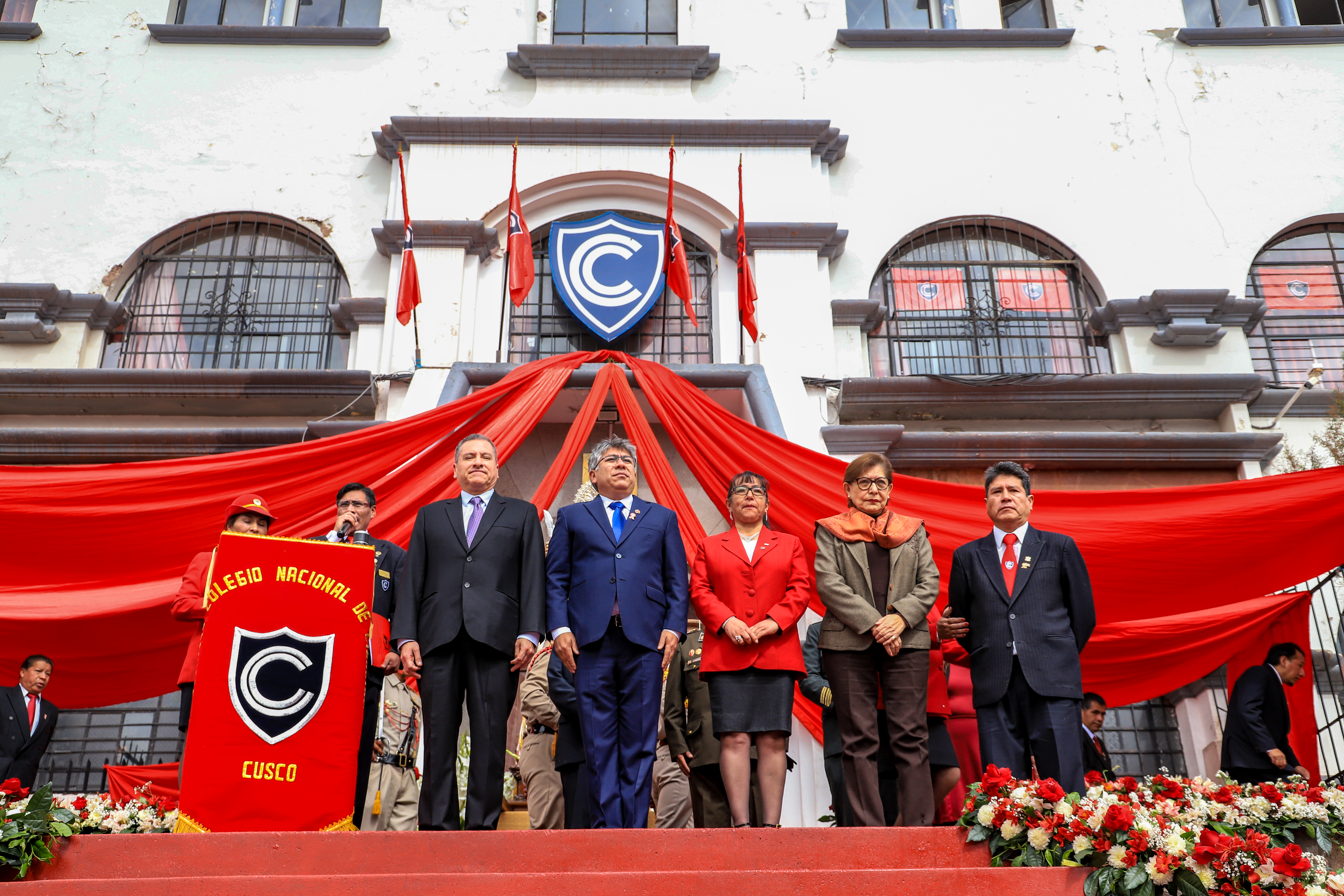 Gobernador Regional Werner Salcedo Álvarez Entregó Resolución De Expediente Para Construcción De Nueva Infraestructura Del Colegio Ciencias