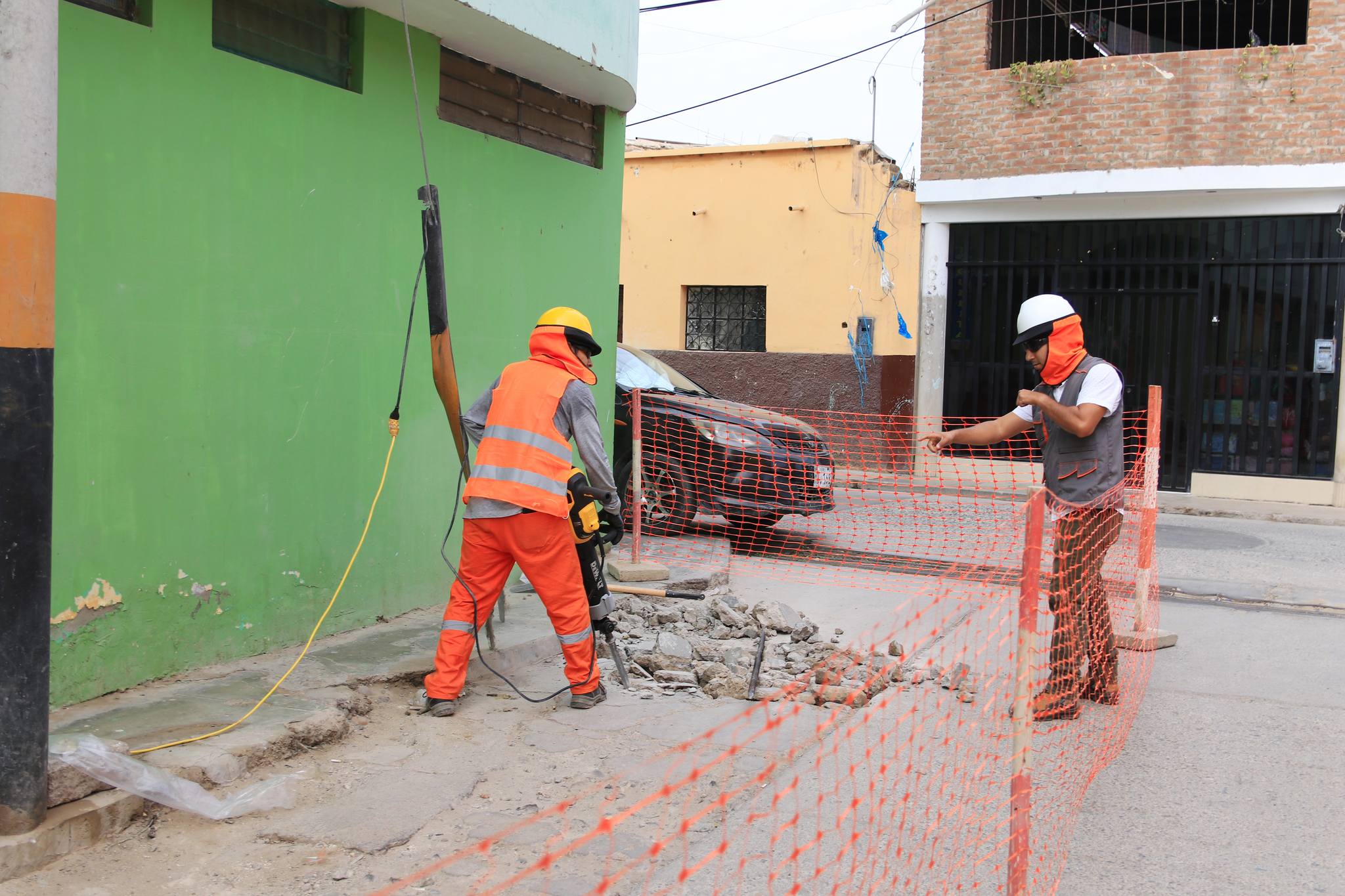 Se viene llevando a cabo los trabajos de Reparación del Pavimento