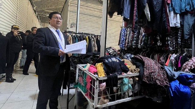 Fiscalía realiza operativo en el que incautó ropa de segundo uso en el emporio de Gamarra