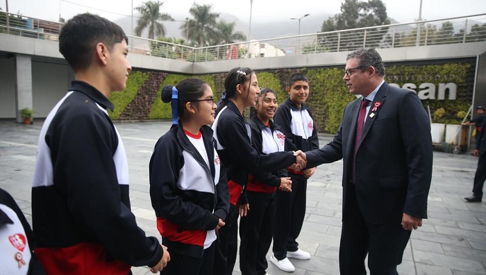 con alumnos