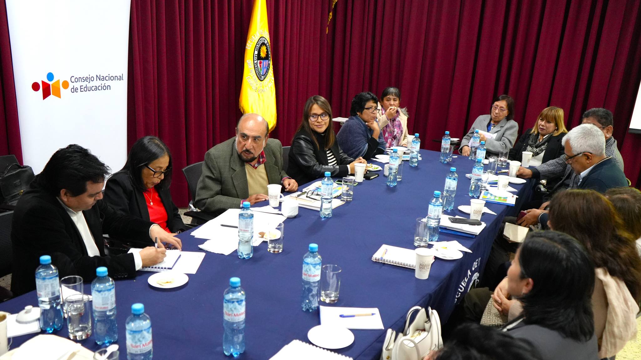 CNE: Formación docente y cambio climático fueron centro del diálogo educativo en junio