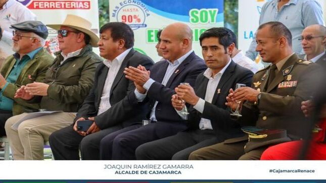 El alcalde provincial, Joaquin Ramírez Gamarra, participó del lanzamiento de la Feria Fongal 2024 🤝. El objetivo es seguir impulsando el turismo y potenciando el calendario turístico.