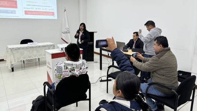 La Gerencia Regional de Control de Lima Provincias presentó los resultados del Informe de Gestión correspondiente al Primer Semestre 2024, en el que dio a conocer que la Contraloría General emitió un total de 593 informes de control. En total, se identificaron 881 situaciones adversas en los procesos de selección y ejecución contractual de obras y servicios de esta región. Tras detectarlas se adoptaron las medidas correctivas pertinentes.