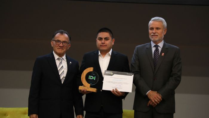 Innovación peruana en primera línea: Premian a visionarios tecnológicos en la Semana de la Innovación 2024