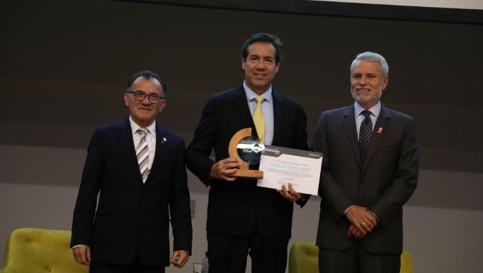 Innovación peruana en primera línea: Premian a visionarios tecnológicos en la Semana de la Innovación 2024