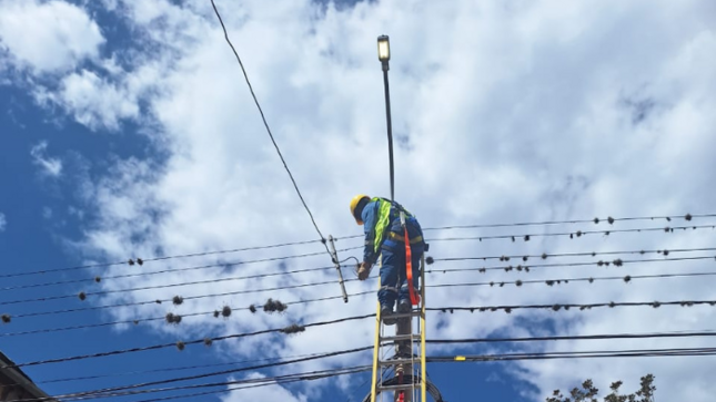 Instalación alumbrado público LED